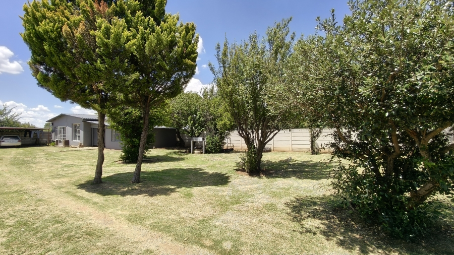 4 Bedroom Property for Sale in Hennenman Free State